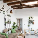 Casa Botanica - Island Location - 10 Mins Drive To Famara And La Santa Appartement Tao