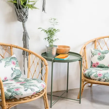 Casa Botanica - Island Location - 10 Mins Drive To Famara And La Santa