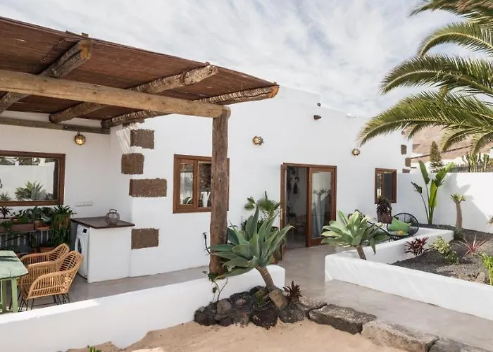 Διαμέρισμα Casa Botanica - Island Location - 10 Mins Drive To Famara And La Santa