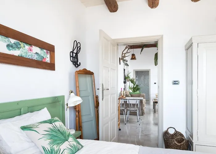 Casa Botanica - Island Location - 10 Mins Drive To Famara And La Santa * Tao